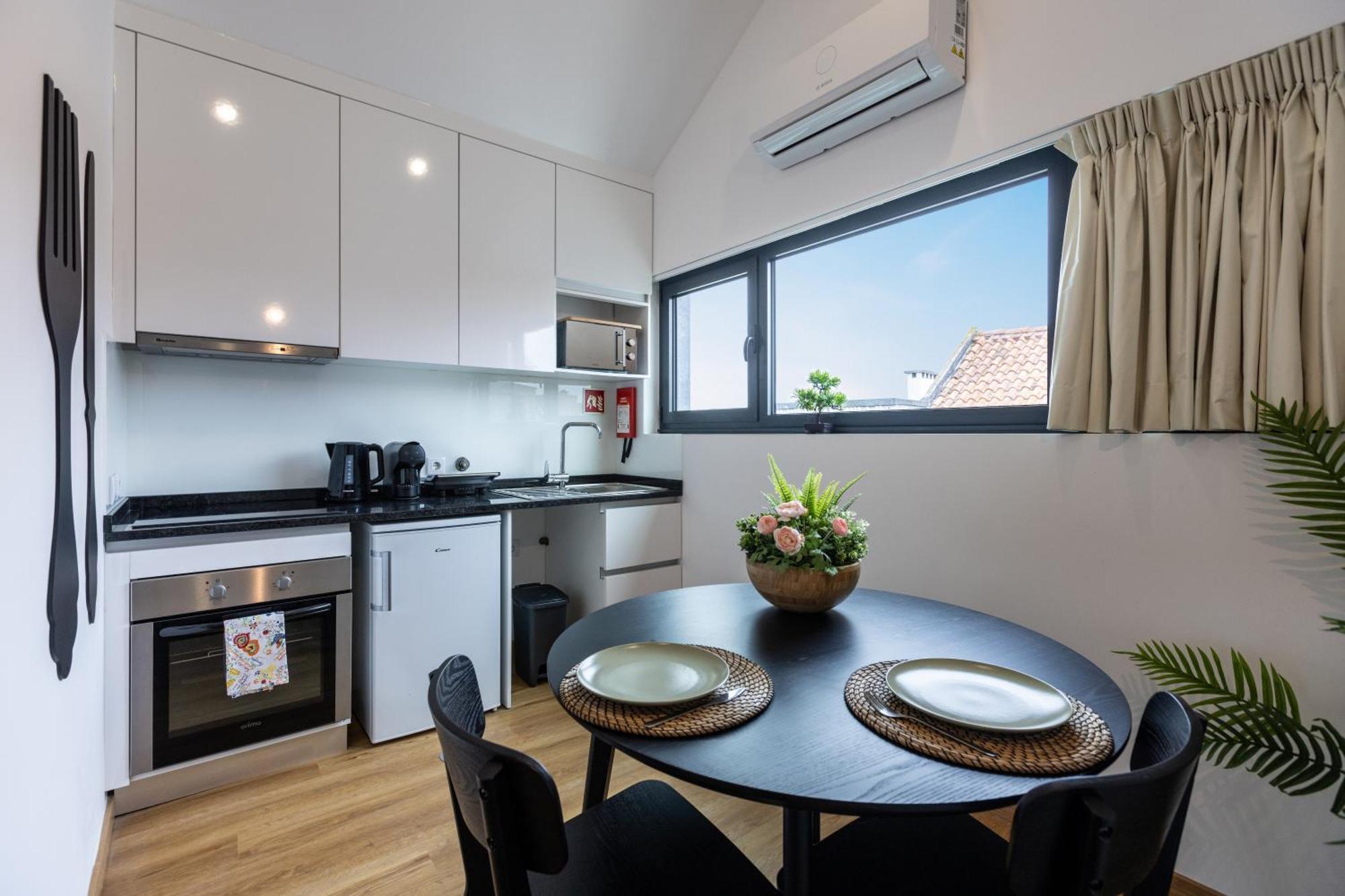 Live In Aveiro Apartment Exterior photo